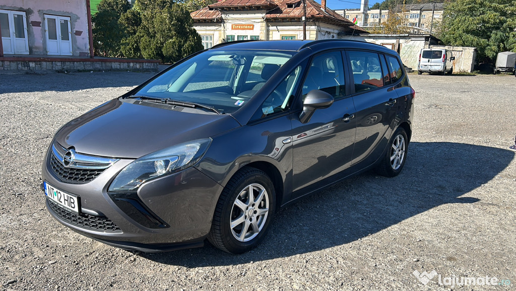 Opel Zafira C Tourer