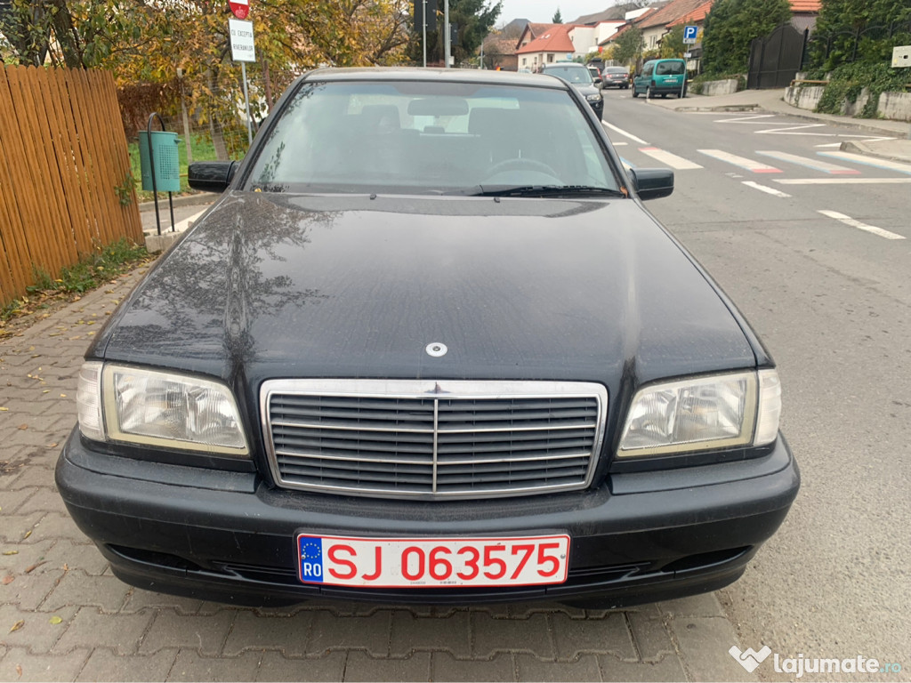 Mercedes-Benz , C Klasse-C 220