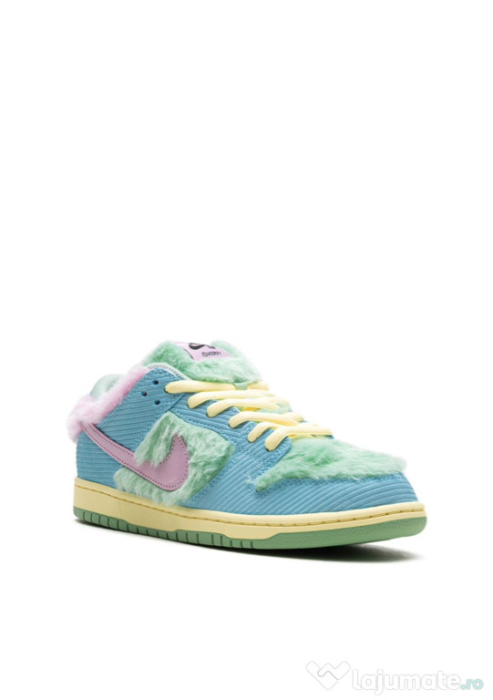 Nike SB Dunk Low "Verdy Visty" sneakers