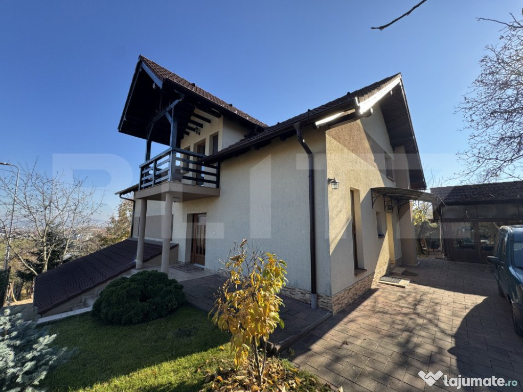 Casa individuală, 6 camere, 280 mp utili, 643 mp teren, zon