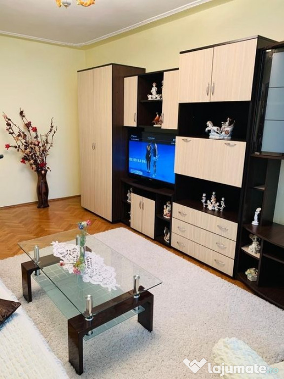 Zona Alba Iulia apartament cu 2 camere de inchiriat