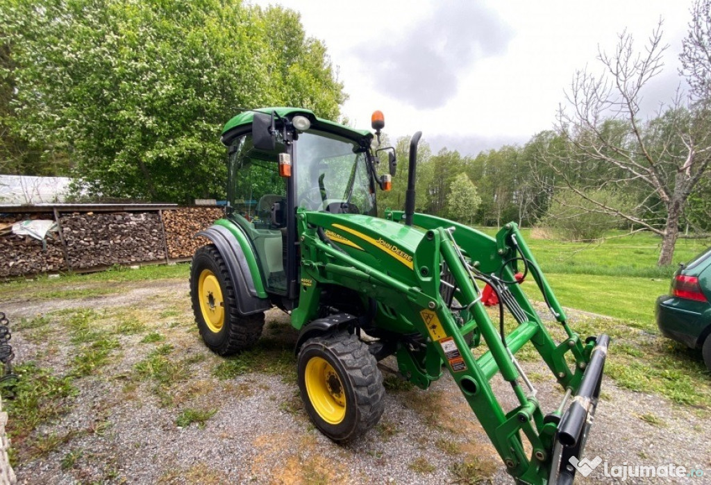 2010 Tractor John Deere 4720