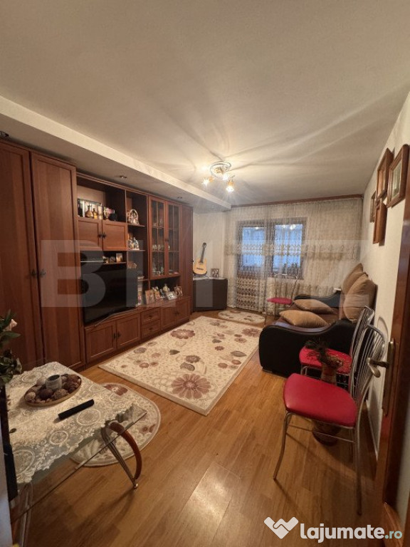 Apartement cu 2 camere, zona Burdujeni