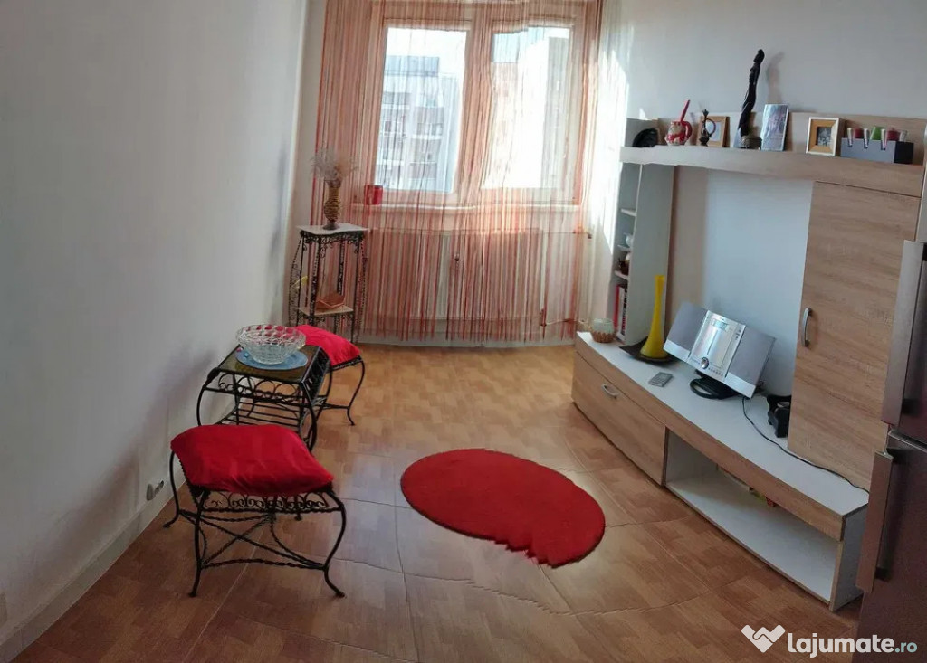 APARTAMENT 3 CAMERE DE VANZARE DRUMUL TABEREI, RAUL DOAMNEI