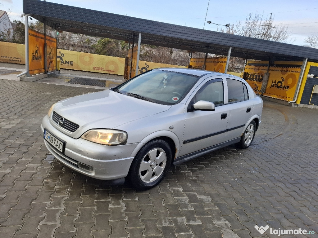 Opel astra, 2003, 1.6 benzina = 1000 euro