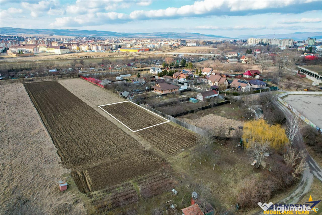 FILM! Teren intravilan construibil, Semicentral Sfantu Gheor