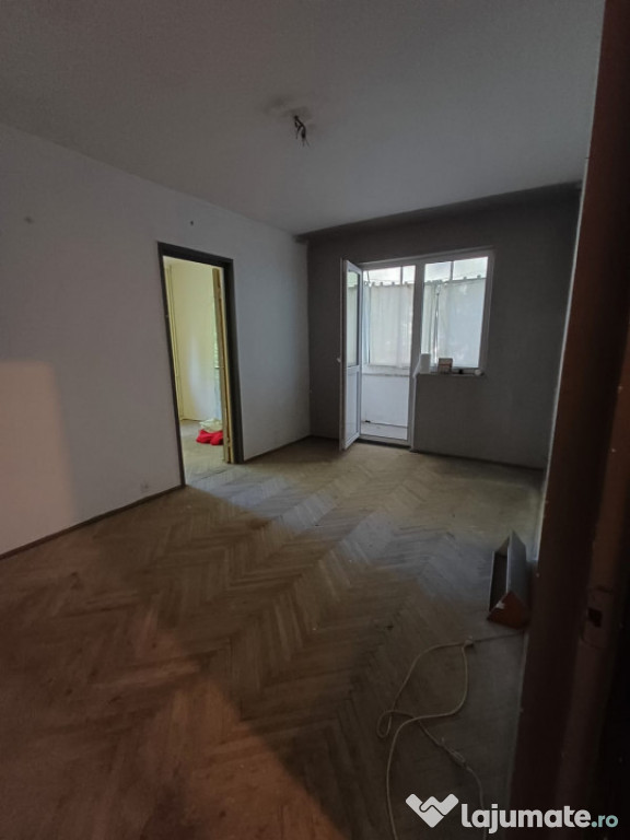 Alexandru - 2 camere, etaj 1 -63.900euro