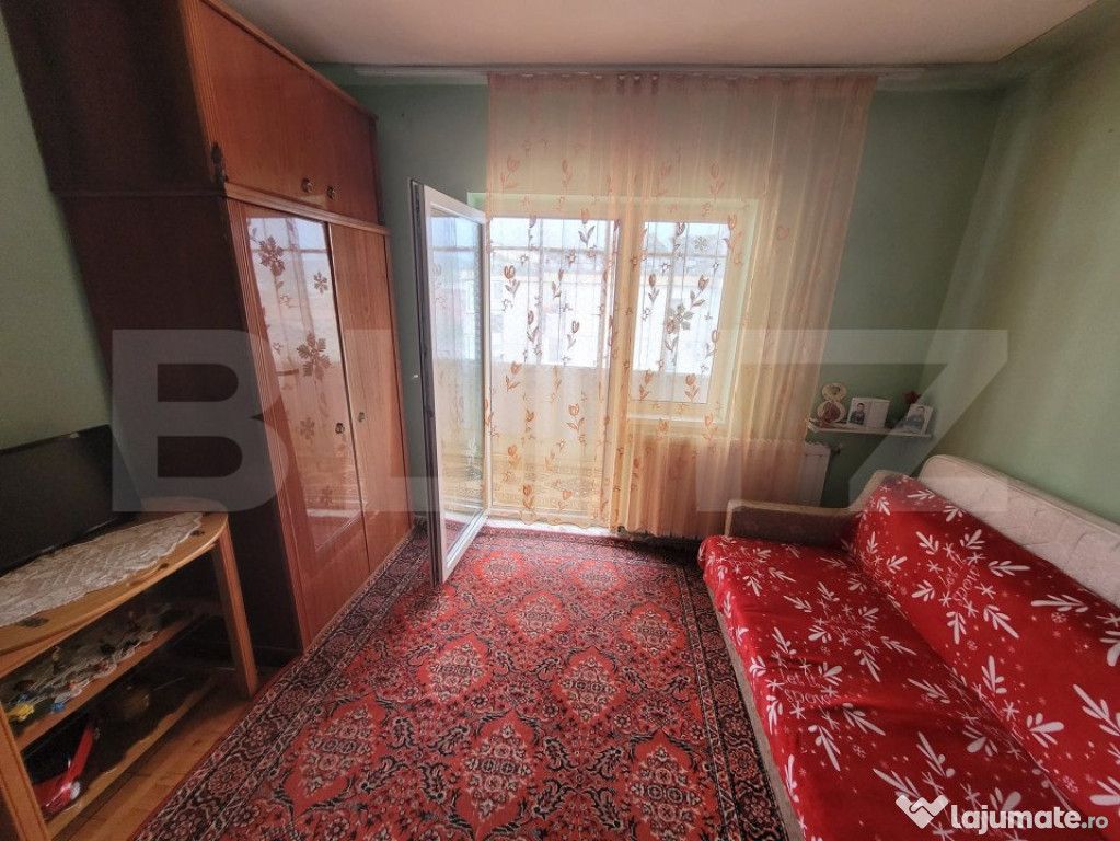 Apartament cu 2 camere decomandate, zona restaurantului Rega