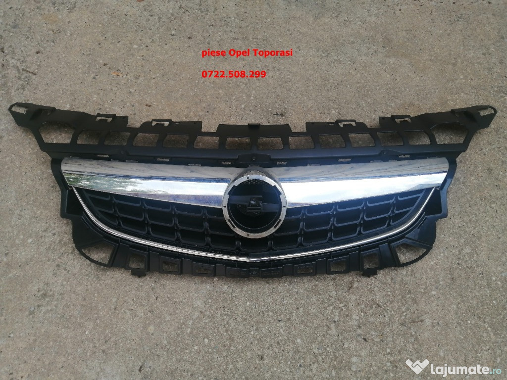 Grila radiator Opel Astra J