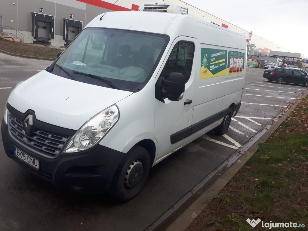 Renault Master carosat