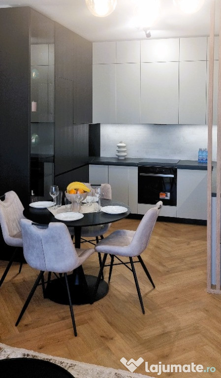 De inchiriat apartament LUX mobilat / utilat