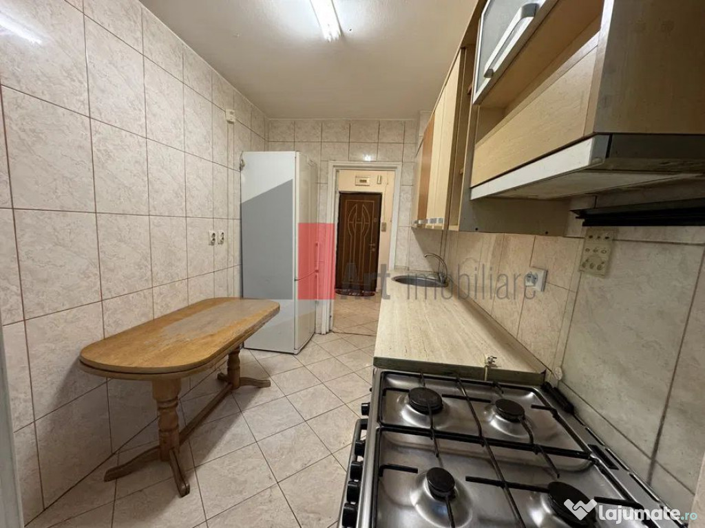 Vânzare apartament 3 camere Emil Racoviță