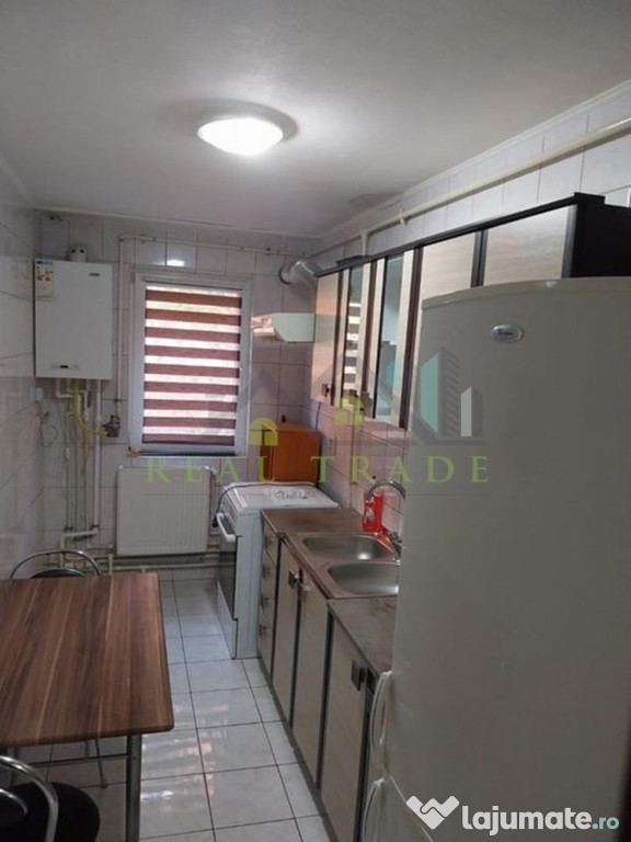 Apartament 3 camere decomandat Calea Bucuresti