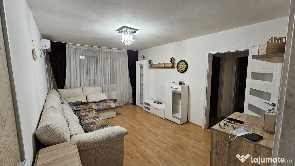 Apartament 3 camere Calea Bucuresti,lux,mobilat-utilat modern,125000 E