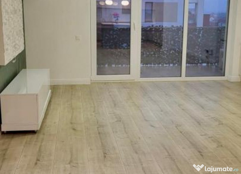 Baneasa Apartament cu vedere la lac, Complex Valetta, 61 mp