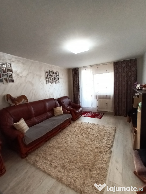 Apartament 2 cam,de vânzare