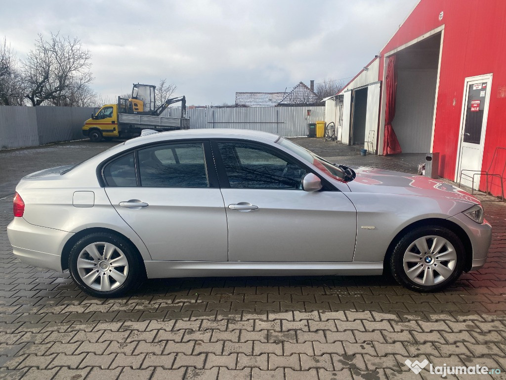 BMW Seria 3 318d