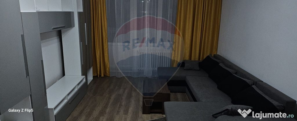 Apartament Ultracentral – 3 Camere, 2 Băi - Hala Centr...