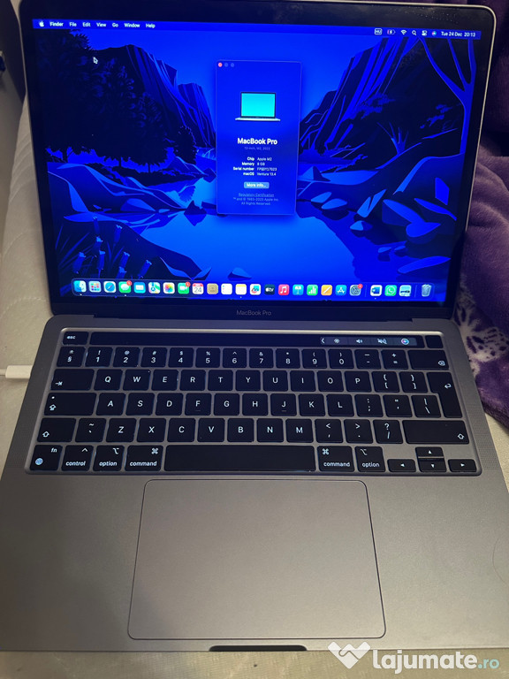 MacBook Pro 2022 cu tochbar