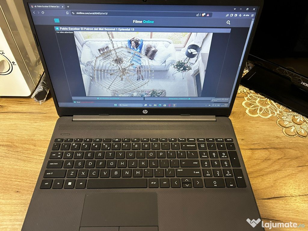 Vând Laptop HP 255 G9