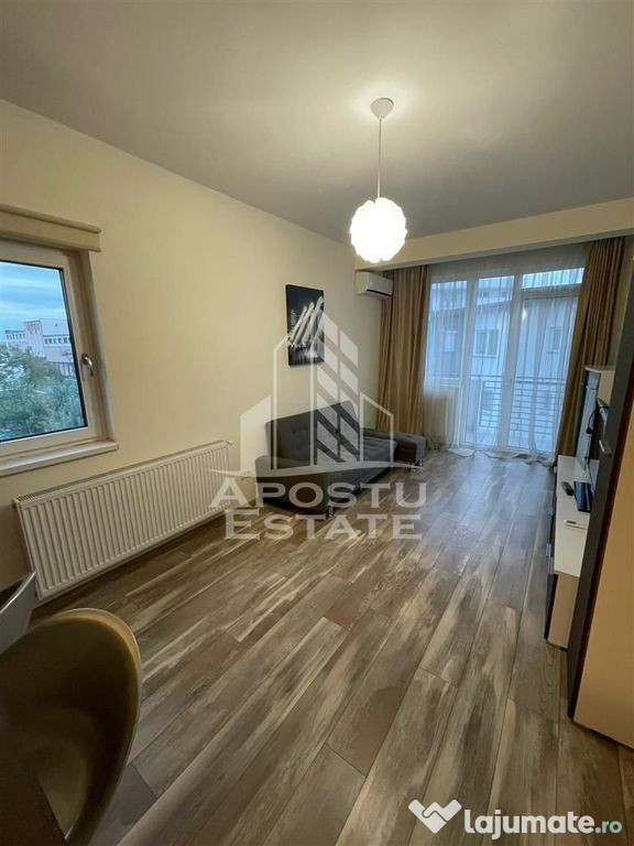 Apartament cu 2 camere centrala proprie terasa si balcon.