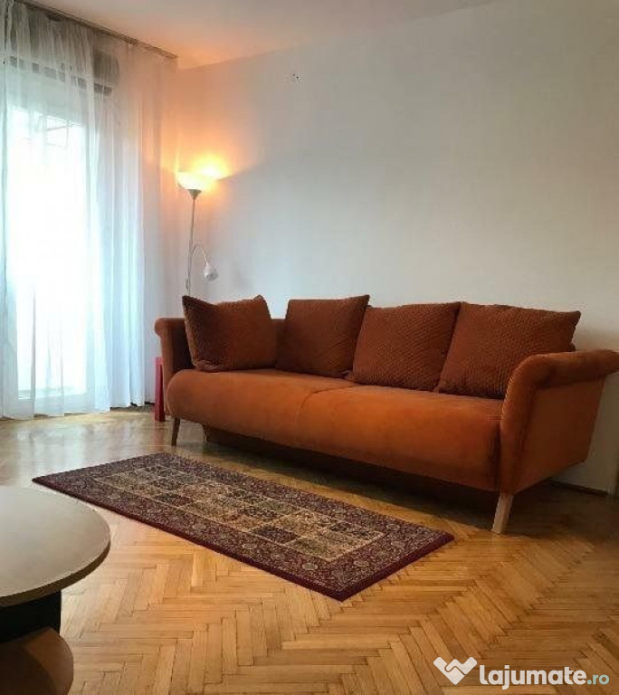 Închiriez apartament 3 camere zona Arcul de Triumf