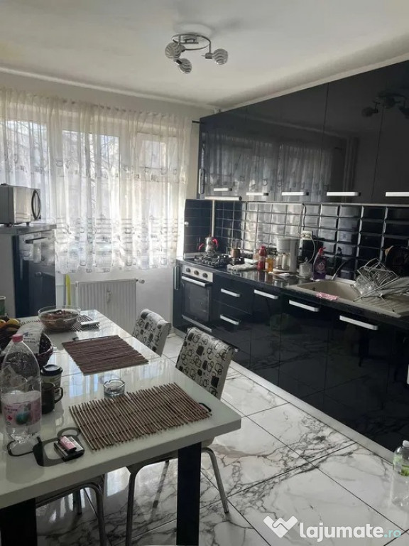 Vand apartament 3 camere Salajan, Bucuresti