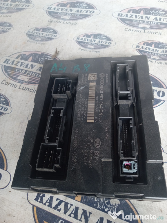 Oglinda Dreapta rabatare electrica Skoda Superb 2 2012