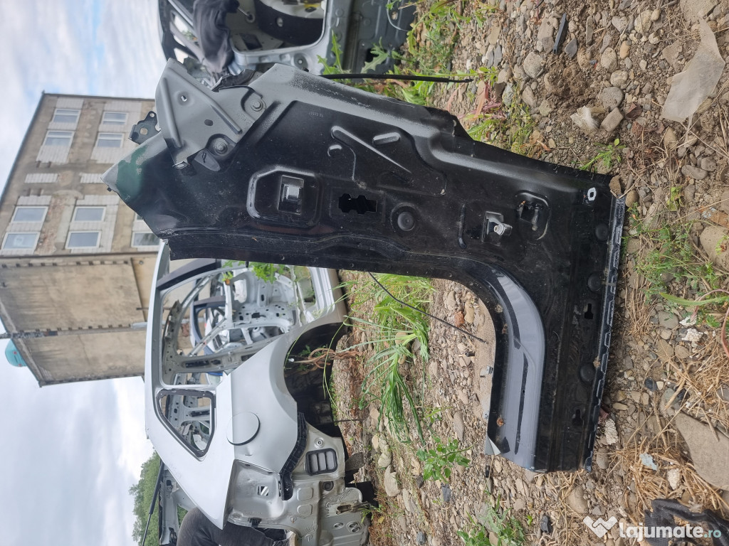 Fuzeta stanga fata Volkswagen Touran 1.9 Motorina 2006