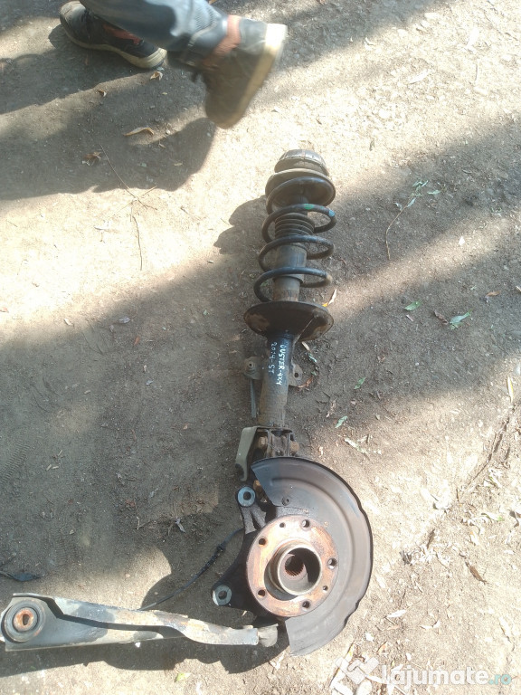 Scut motor plastic Dacia Logan Mcv 1.5 Motorina 2014