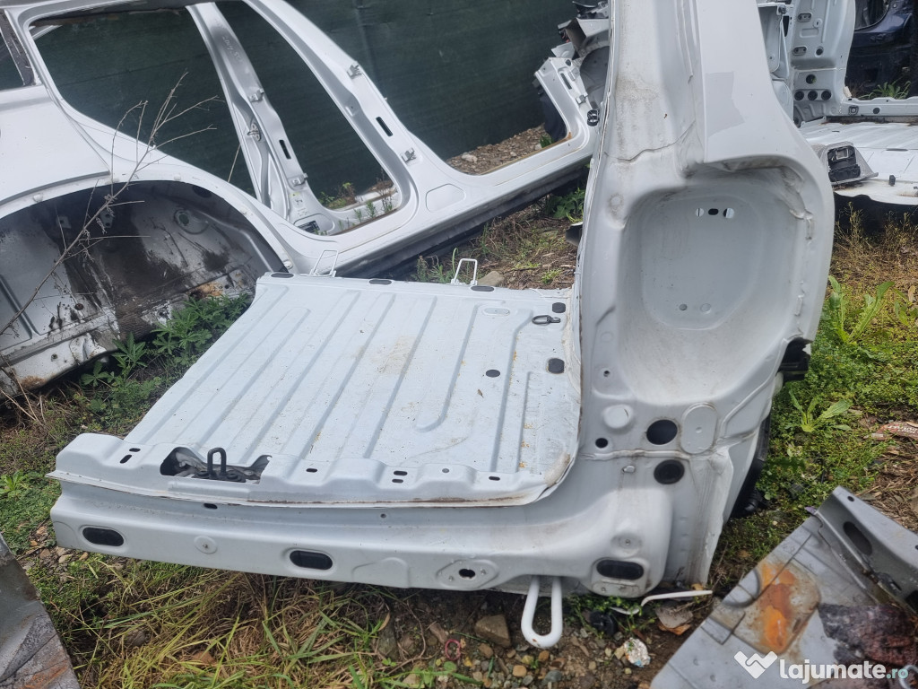 Macara geam dreapta fata Volkswagen Passat CC 2010
