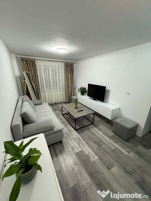 Apartament cu 4 camere