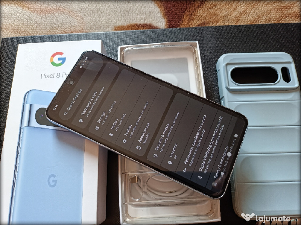 Google Pixel 8 Pro full box