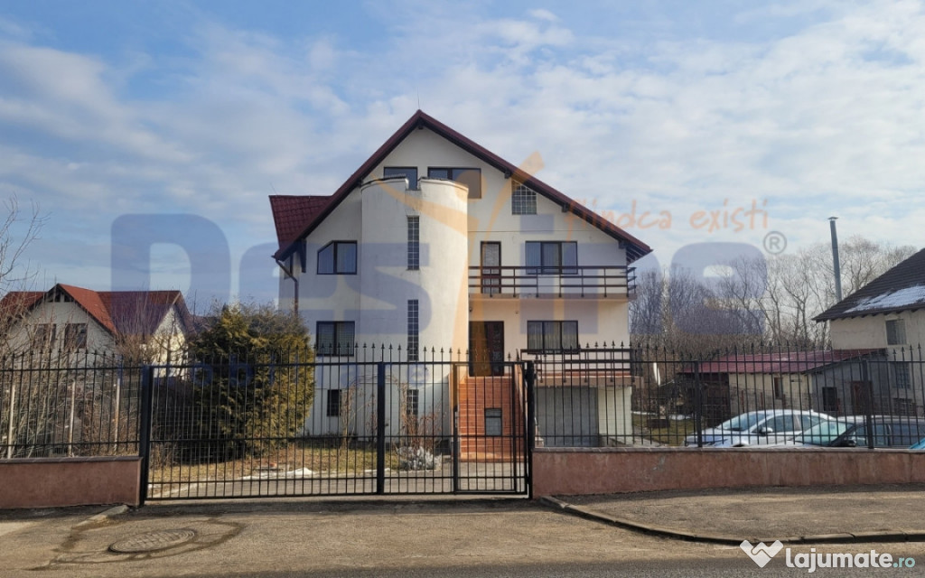 VILA cu 6 camere de vanzare in STUPINI, 250 MP + teren 1250