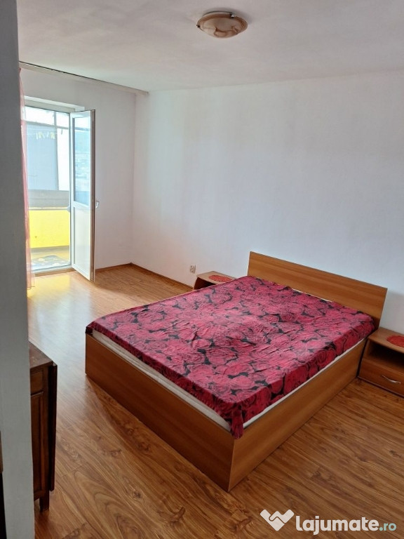 Vand apartament 2 camere Hermes/Flacara/Ostroveni,Rm Valcea.