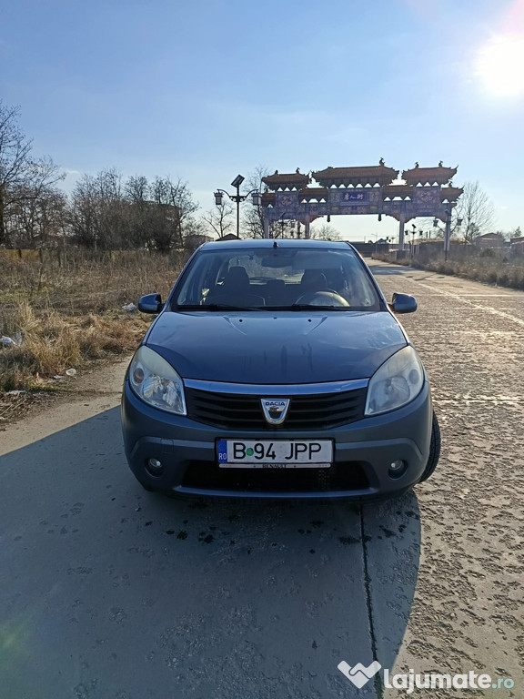 Dacia Sandero 2008