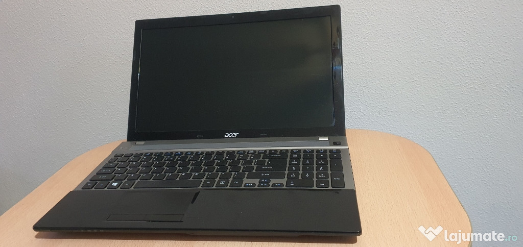 Vand laptop Acer i7, 16gb ram, ssd intel!