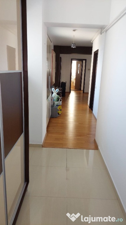 Apartament 3 camere km 5