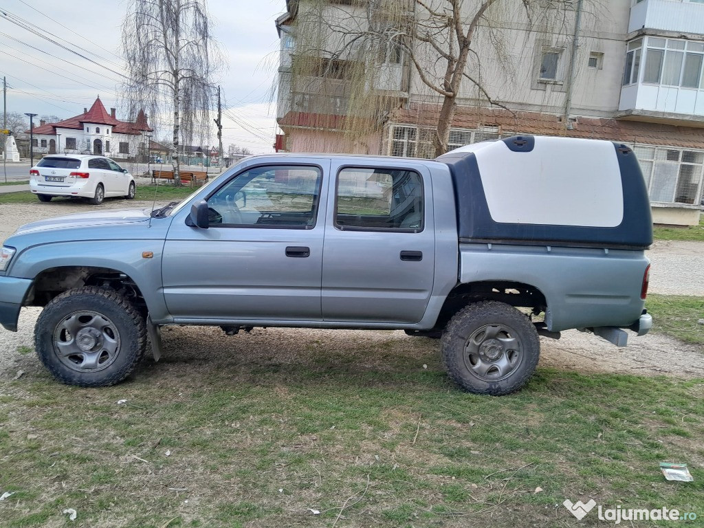 Toyota Hilux 2003