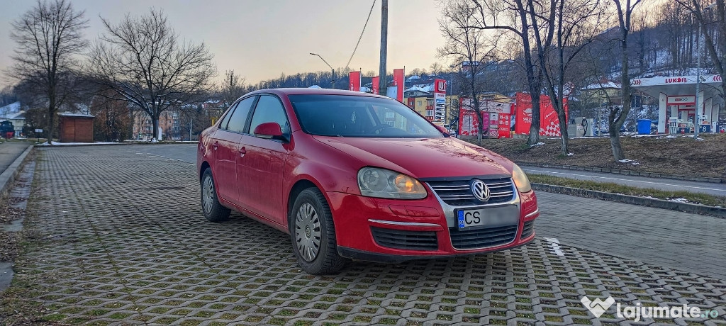 Volkswagen Jetta 1.6 benzina 2008