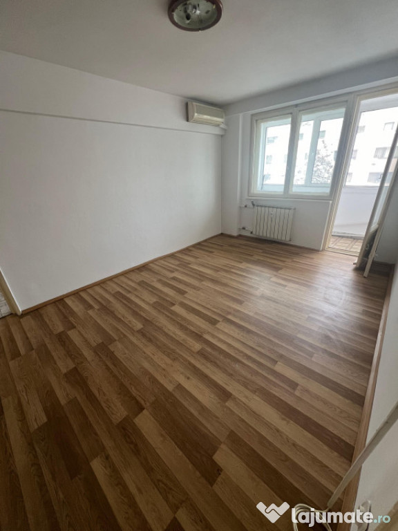 Apartament de 2 camere zona Stefan cel Mare