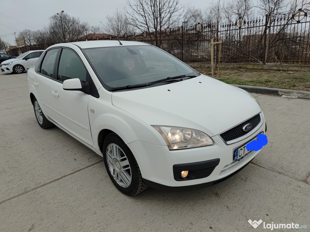 Ford Focus Ghia 1.6 Benzina