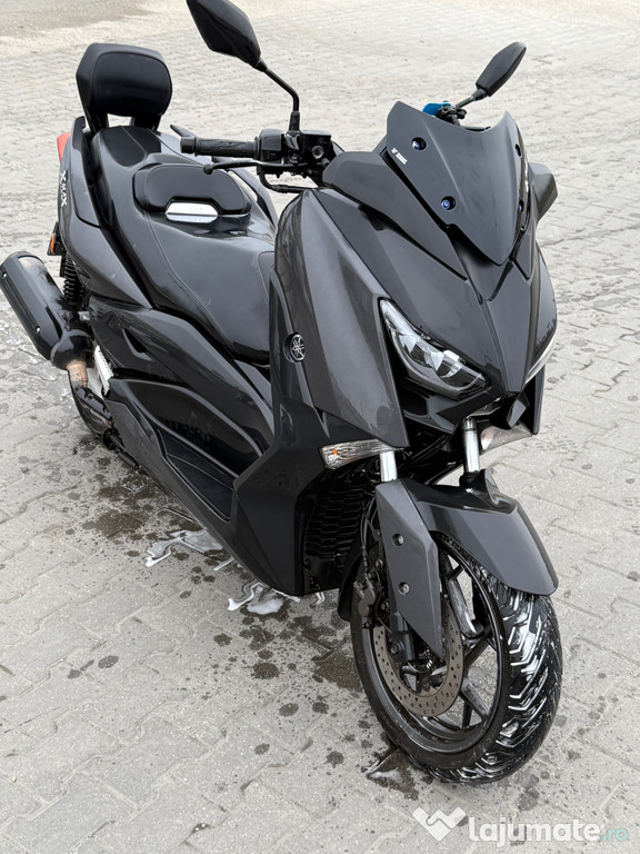 Yamaha x max 125 cc