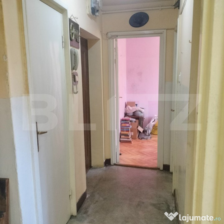 Apartament cu 3 camere, 56 mp, zona Libertății