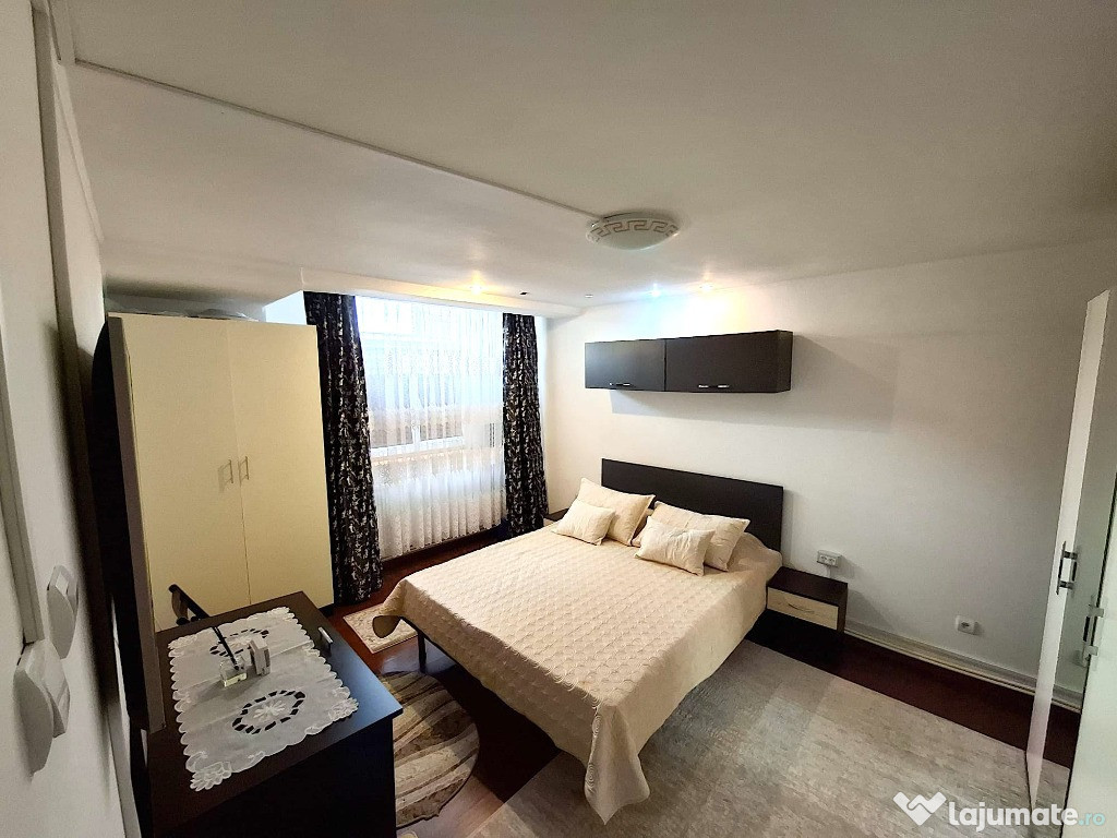 Apartament 3 camere Sud