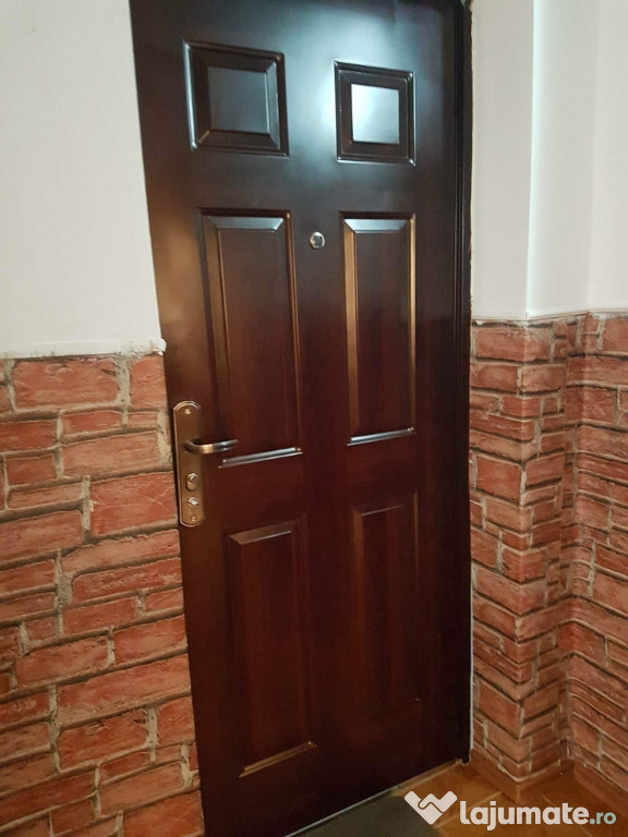 închiriez apartament 2 camere Barcanesti PH
