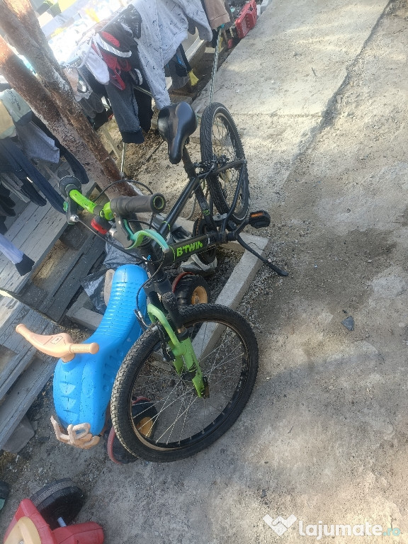 Bicicleta copii btwin stare ok