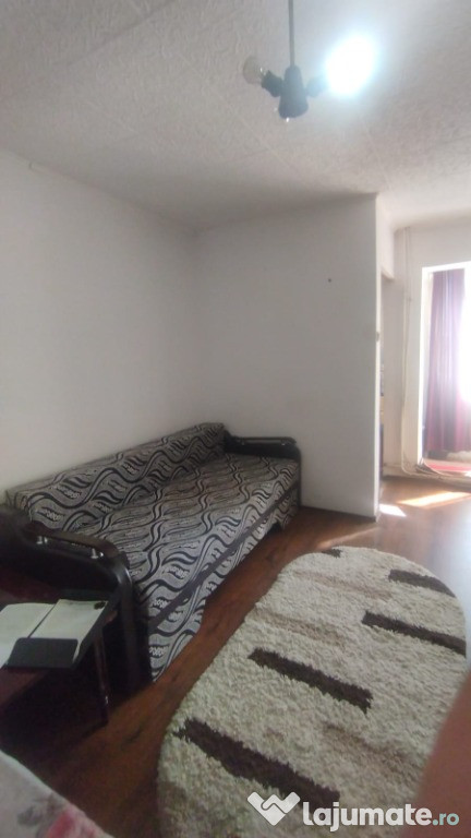 *NOU* Garsoniera zona Nicolina