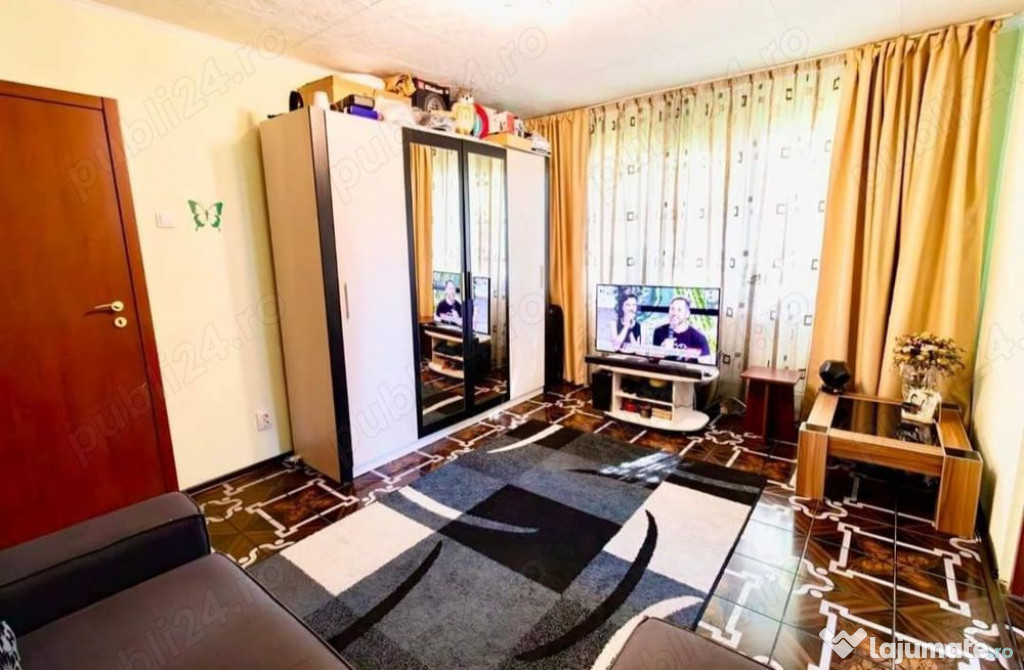 3 camere Astra-piata,parter.