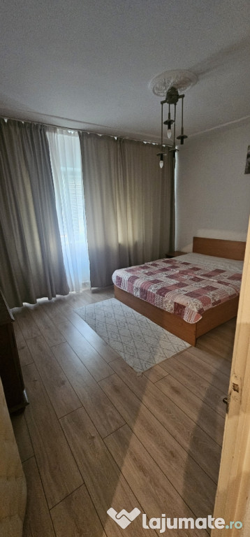 Apartament de inchiriat